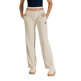 Image 1 : Pantalon Tommy Hilfiger Jeans beige femme coupe moderne, vue de face — Delvale