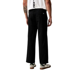 Image 3 : Pantalon Calvin Klein Jeans homme noir, vue de dos, silhouette ajustée — Delvale