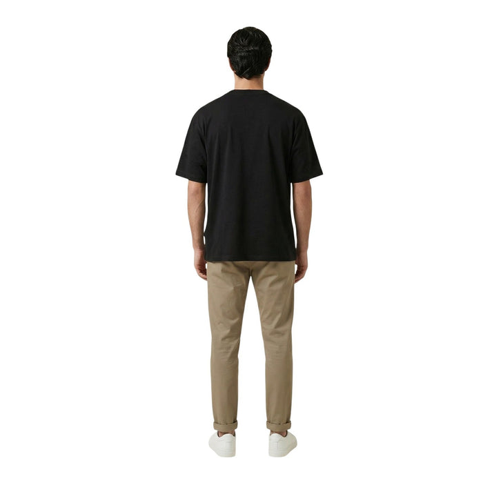Image 2 : T-shirt homme Gianni Lupo noir col rond, détail coupe et matière coton — delvale