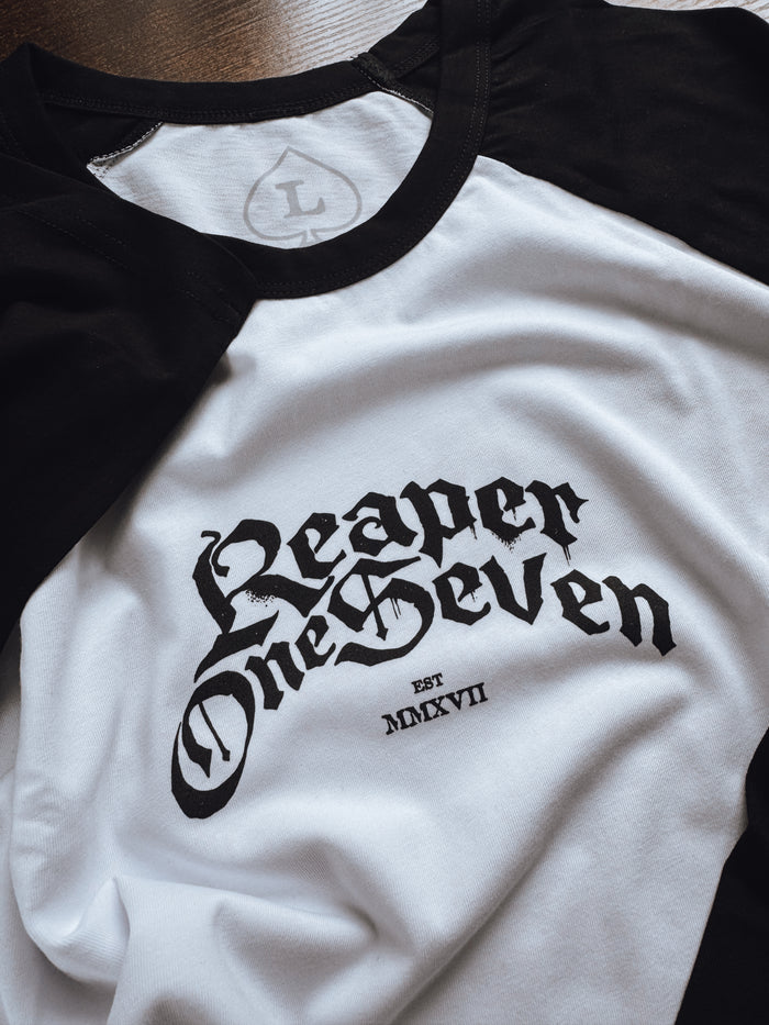 R17 Raglan